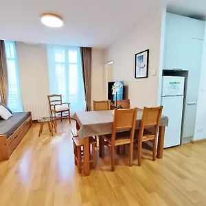 https://val-de-jade-leterlou-t3-centre-luchon.midi-pyreneeshotels.com